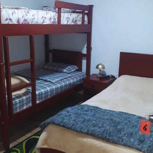 ホテル Hostal 7 Colores Murillo  エクステリア 写真